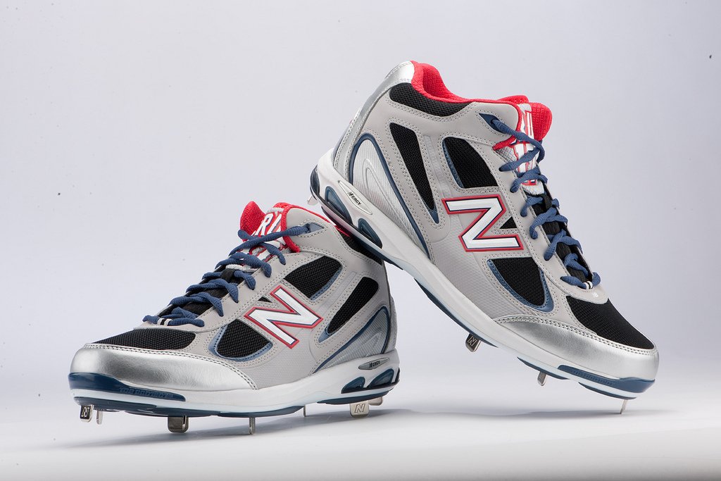 Best Cleats of the MLB Postseason: Nelson Cruz Player Exclusive New Balance 1103 Cleats Grey/Black/Red