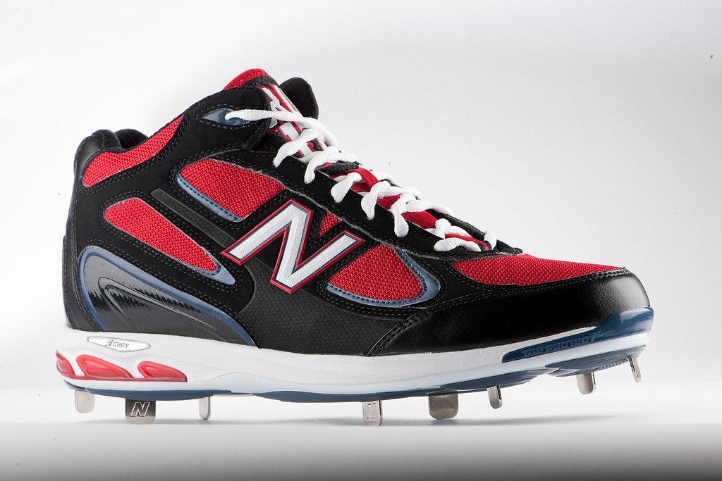 Best Cleats of the MLB Postseason: Nelson Cruz Player Exclusive New Balance 1103 Black/Red