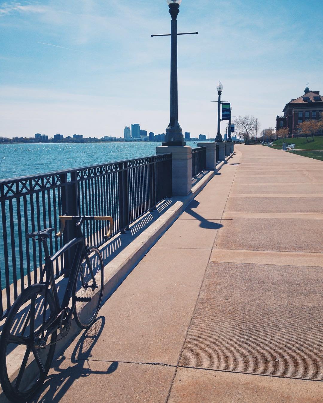 Biking the Detroit Riverwalk/Riverfront