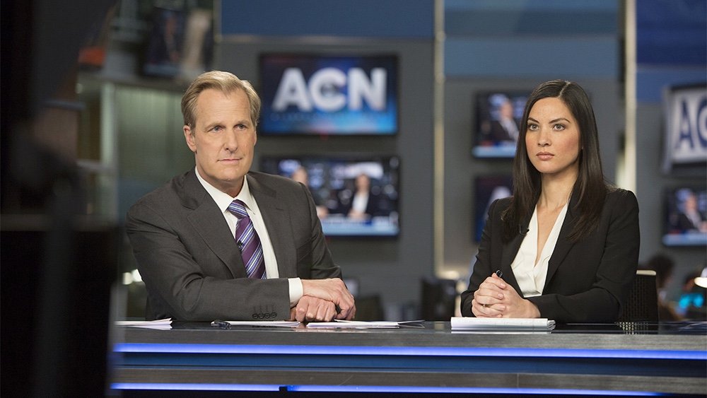 The Newsroom - Jeff Daniels and Olivia Munn