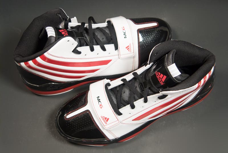 adidas Player Exclusive: Mario Chalmers Young Guns MC6 Miami Heat PE PS Sample Top adidas Player Exclusive: Mario Chalmers Young Guns MC6 Miami Heat PE PS Sample Top
