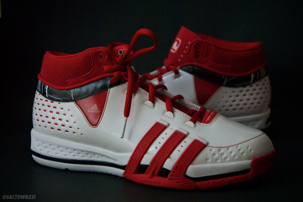 adidas Player Exclusives: Jerryd Bayless TS Creator Blazers Home White/Red/Black